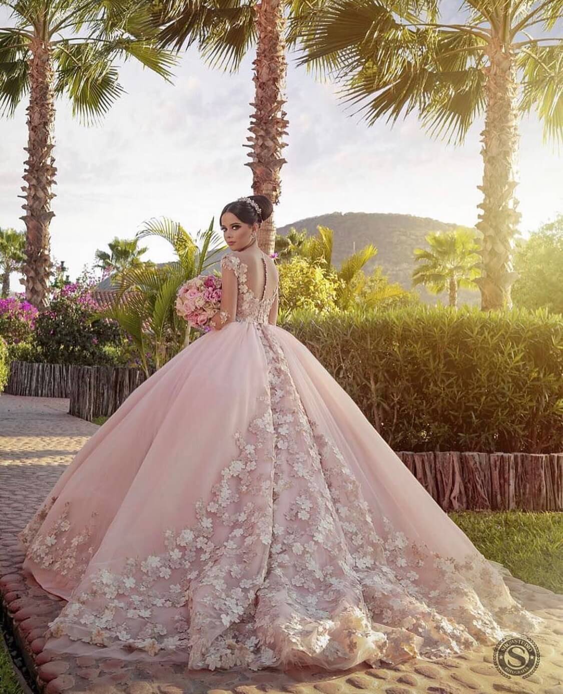 Gallery Image #slidesGrid24