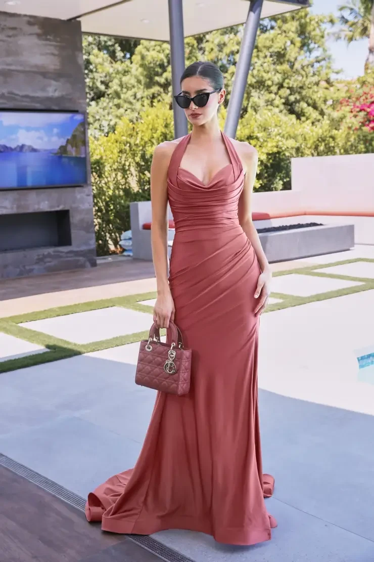 Gallery Image #slidesGrid0