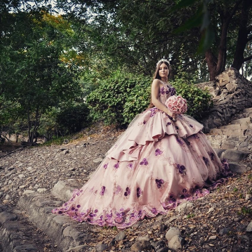 Gallery Image #slidesGrid6