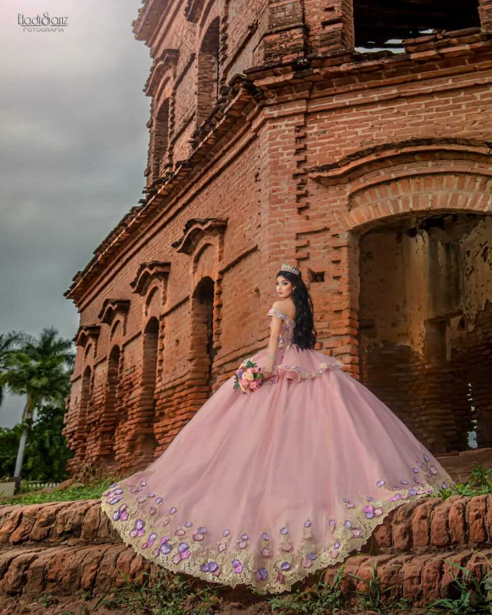 Gallery Image #slidesGrid40