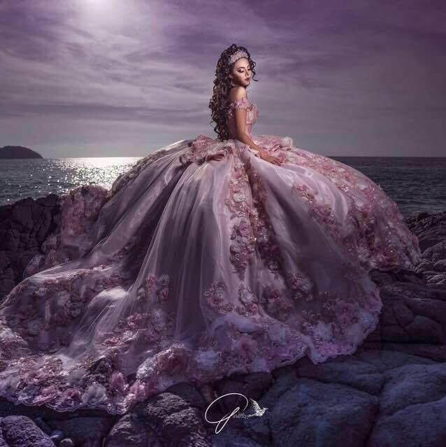 Gallery Image #slidesGrid9