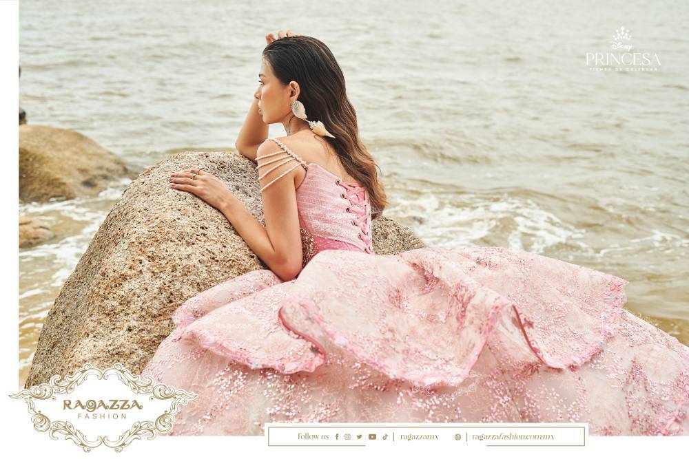 Gallery Image #slidesGrid8